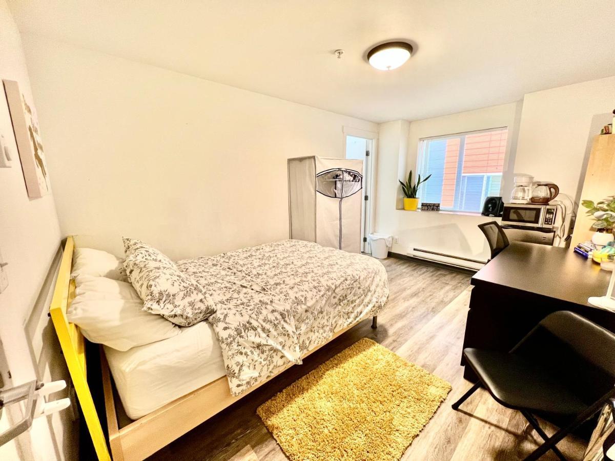Micro Studio Apartment 10 Minutes Walk To University Of Washington Seattle Exterior photo