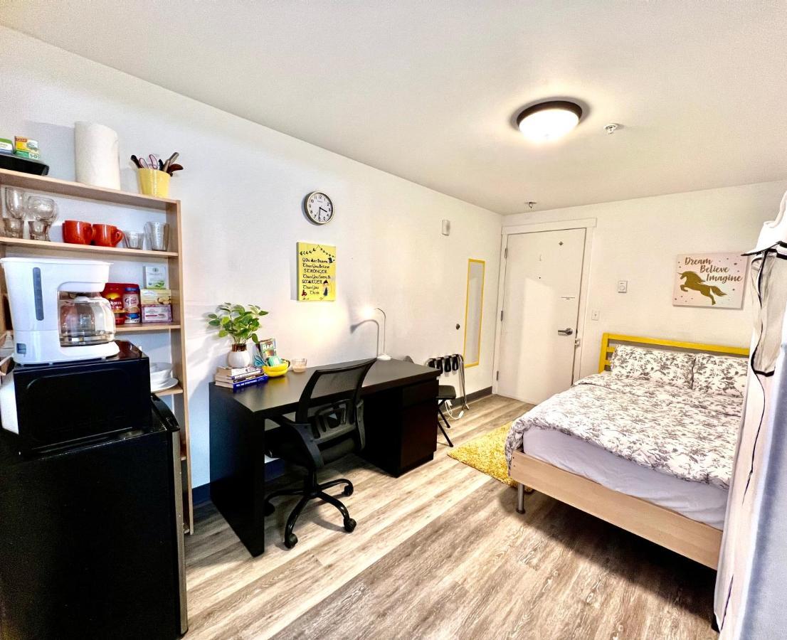 Micro Studio Apartment 10 Minutes Walk To University Of Washington Seattle Exterior photo