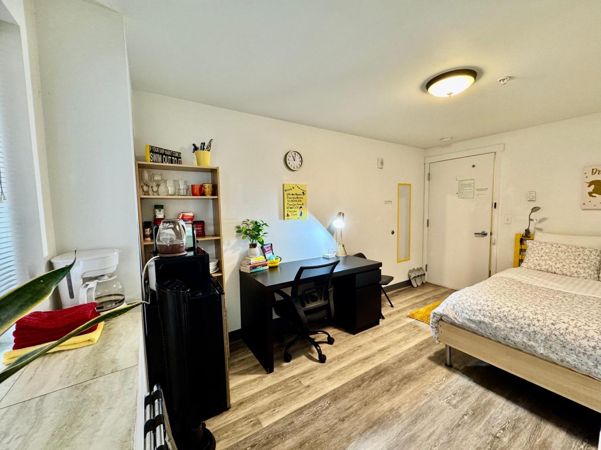 Micro Studio Apartment 10 Minutes Walk To University Of Washington Seattle Exterior photo